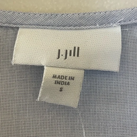 J. Jill Button Up Dress with Pockets & Embroidery Detail - Picture 10 of 14